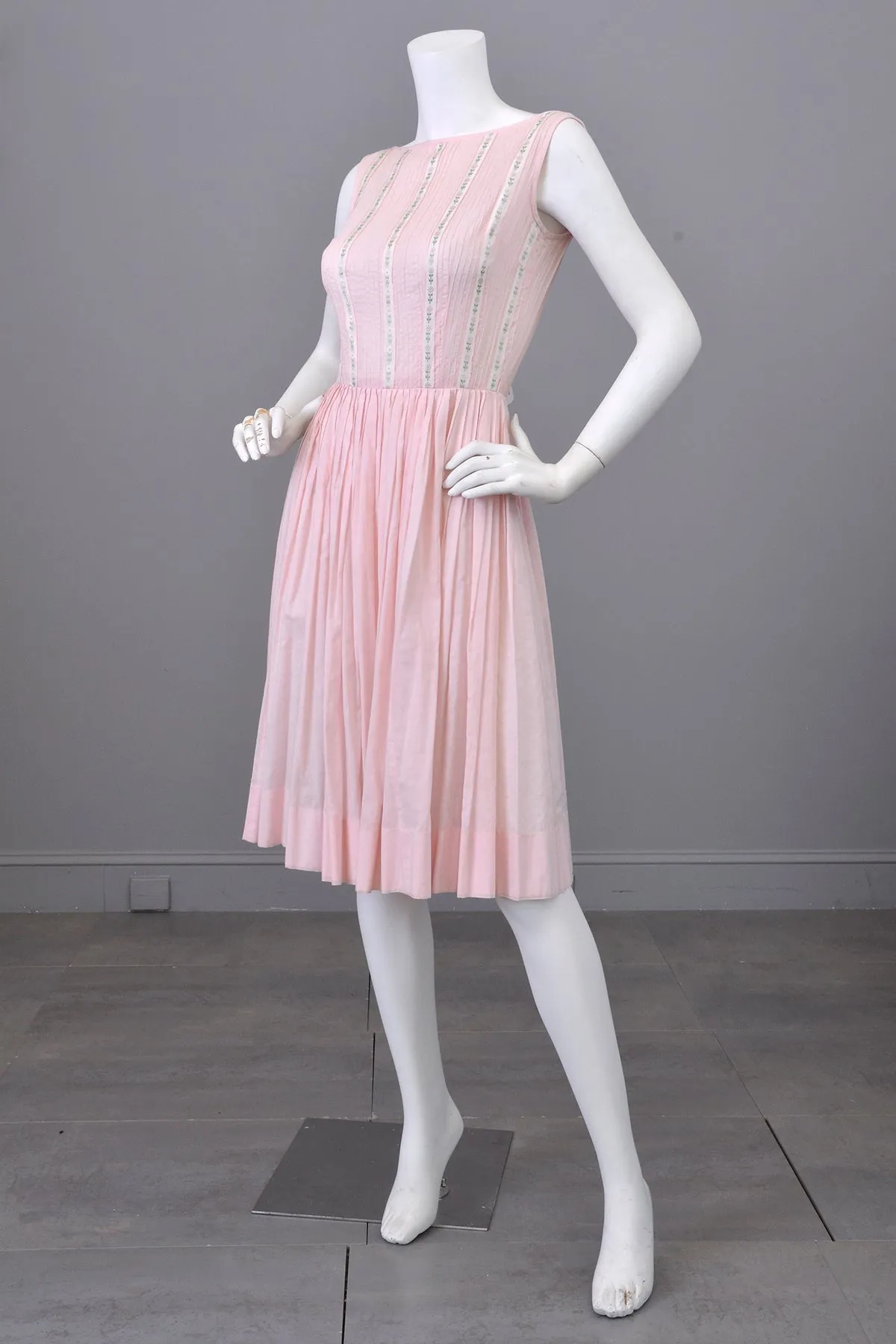 1950s 60s Pale Pink Ribbon Trim Summer Dress | XXS