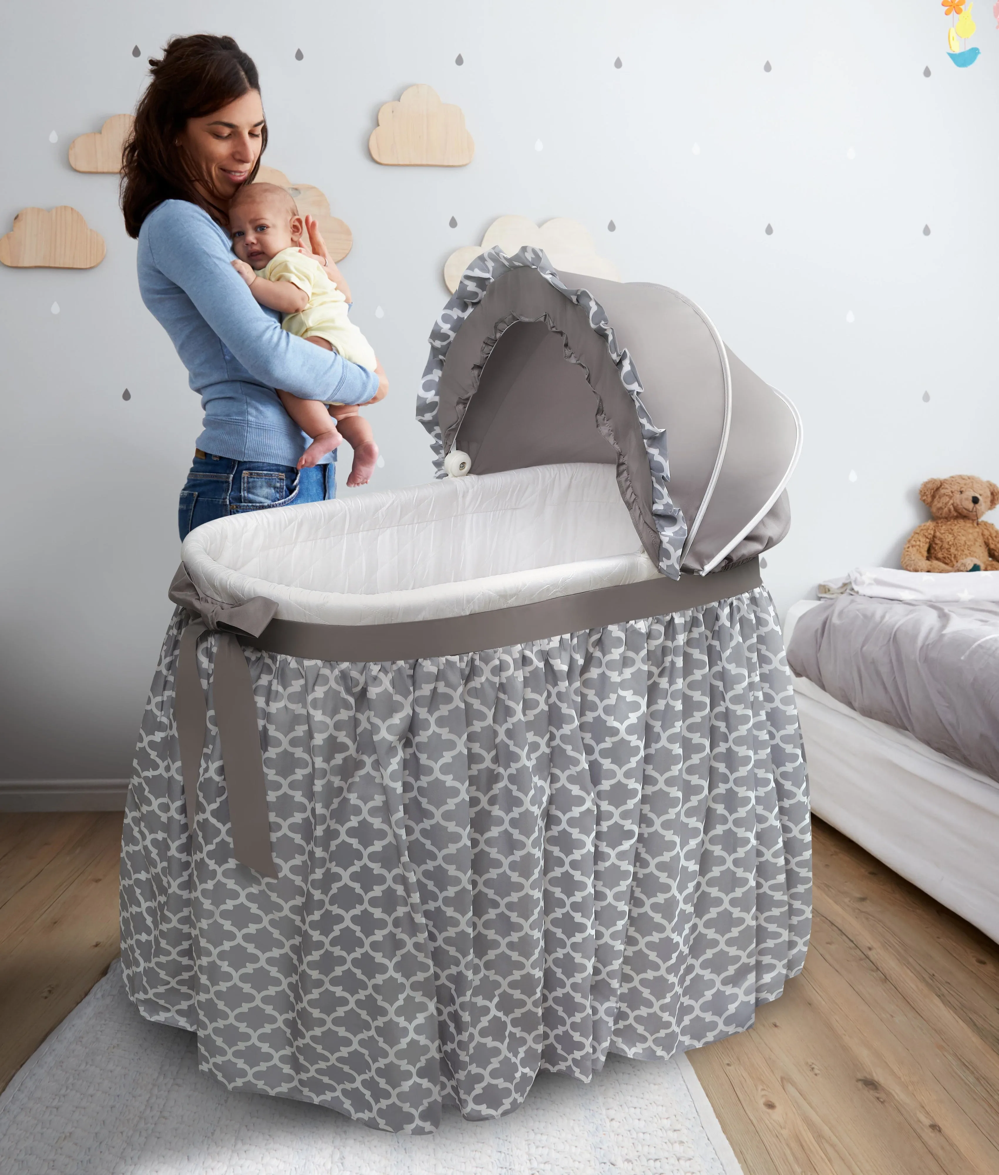 Badger Basket Wishes Oval Bassinet - Full Length Skirt