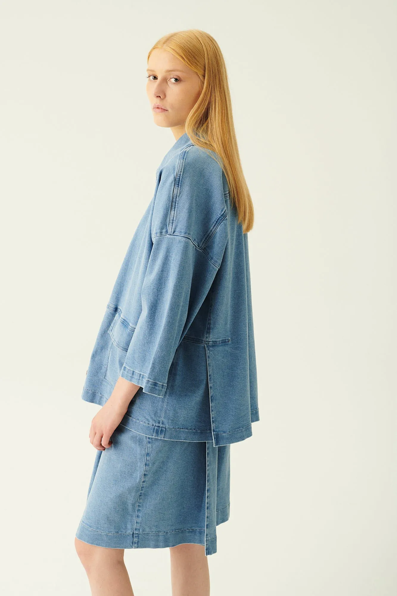 CASSY GARMENT WASHED DENIM - LIGHT INDIGO