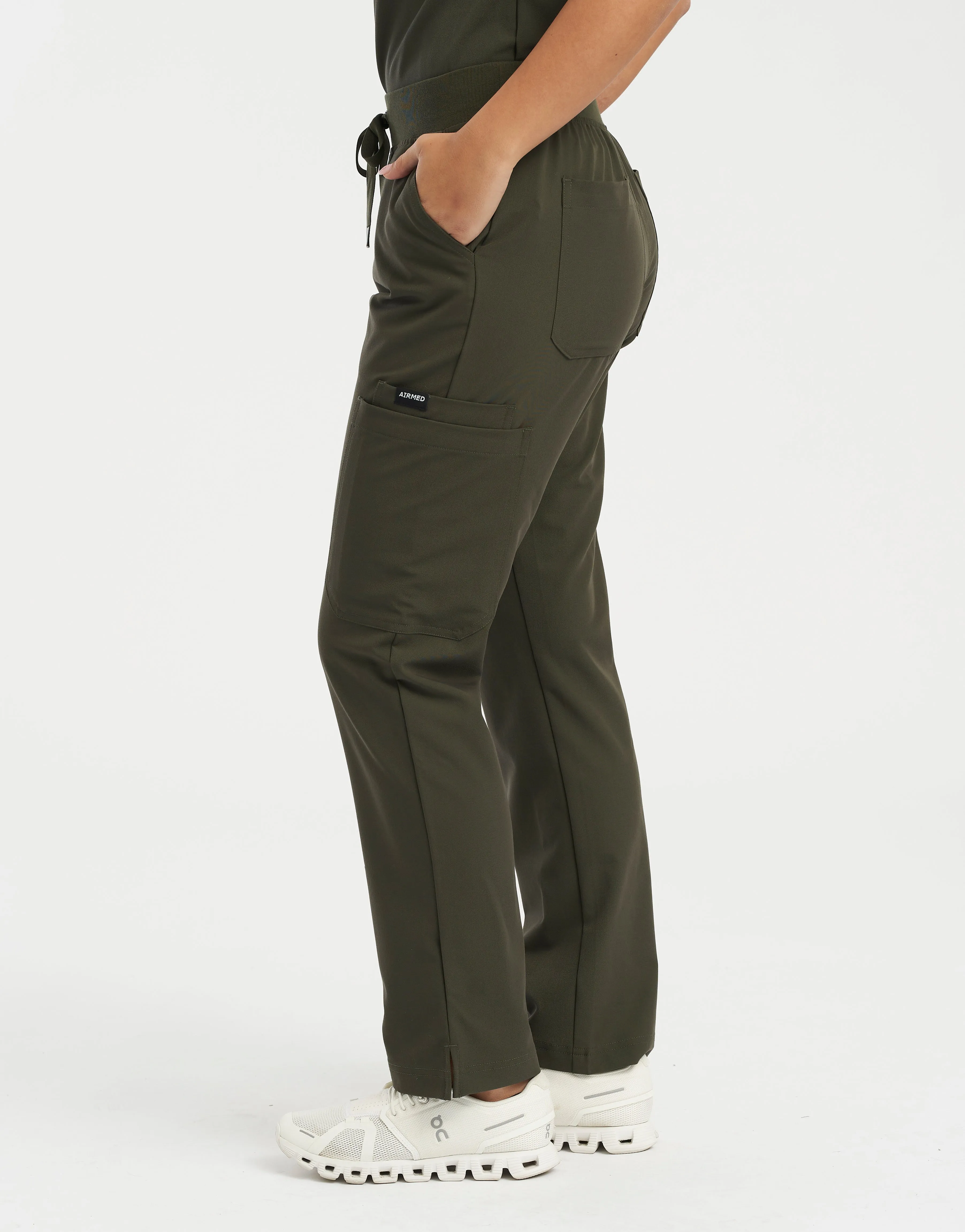 Essential Multi-Pocket Scrub Pants - Khaki Green