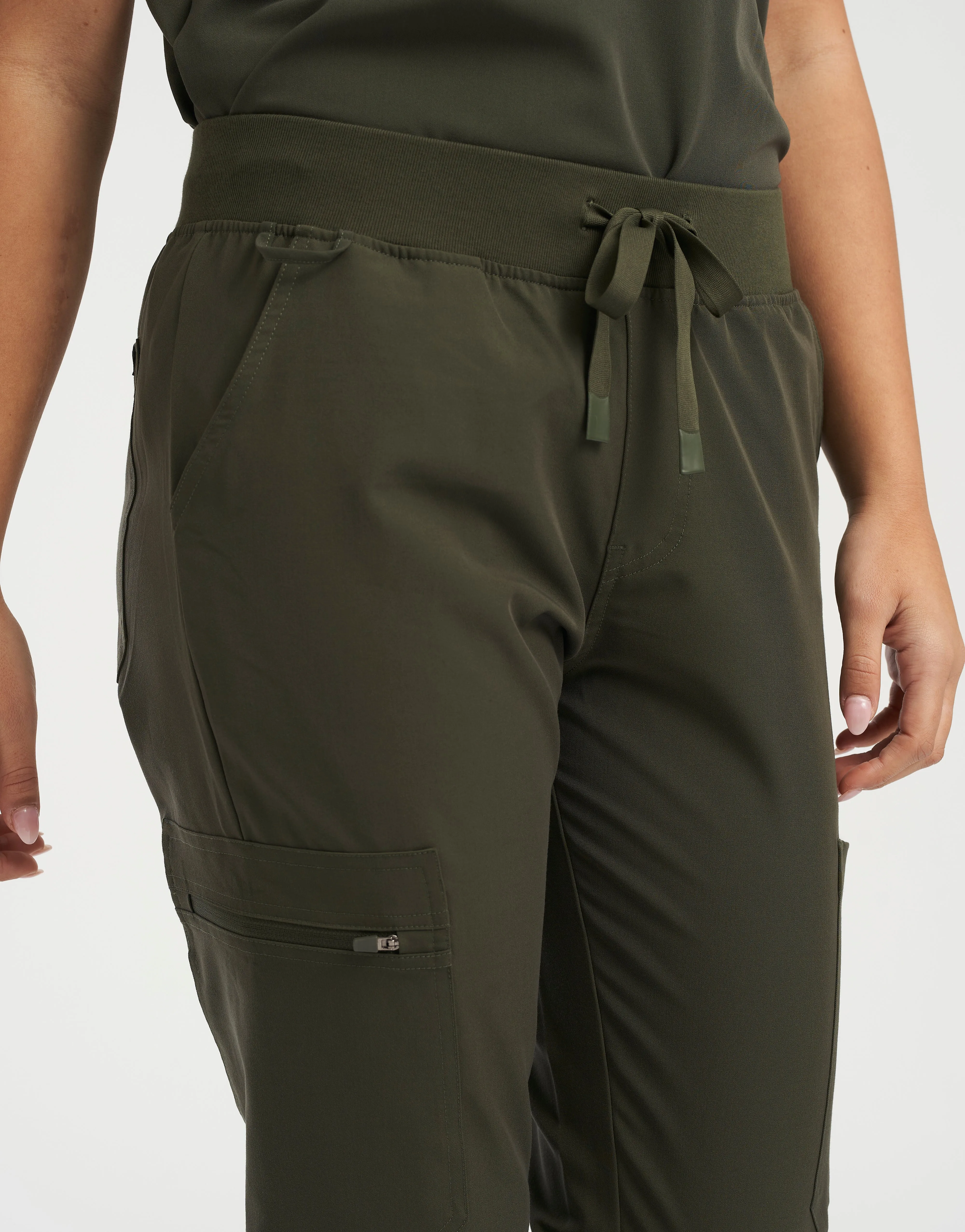 Essential Multi-Pocket Scrub Pants - Khaki Green