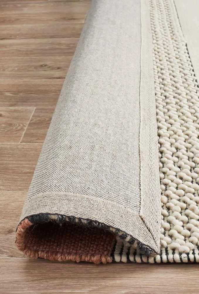 Flatwoven Textured Wool Blend Rug - Peach