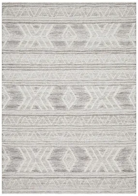 Flatwoven Tribal Style Wool Rug - Natural