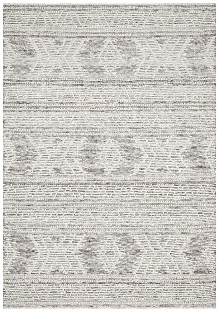 Flatwoven Tribal Style Wool Rug - Natural