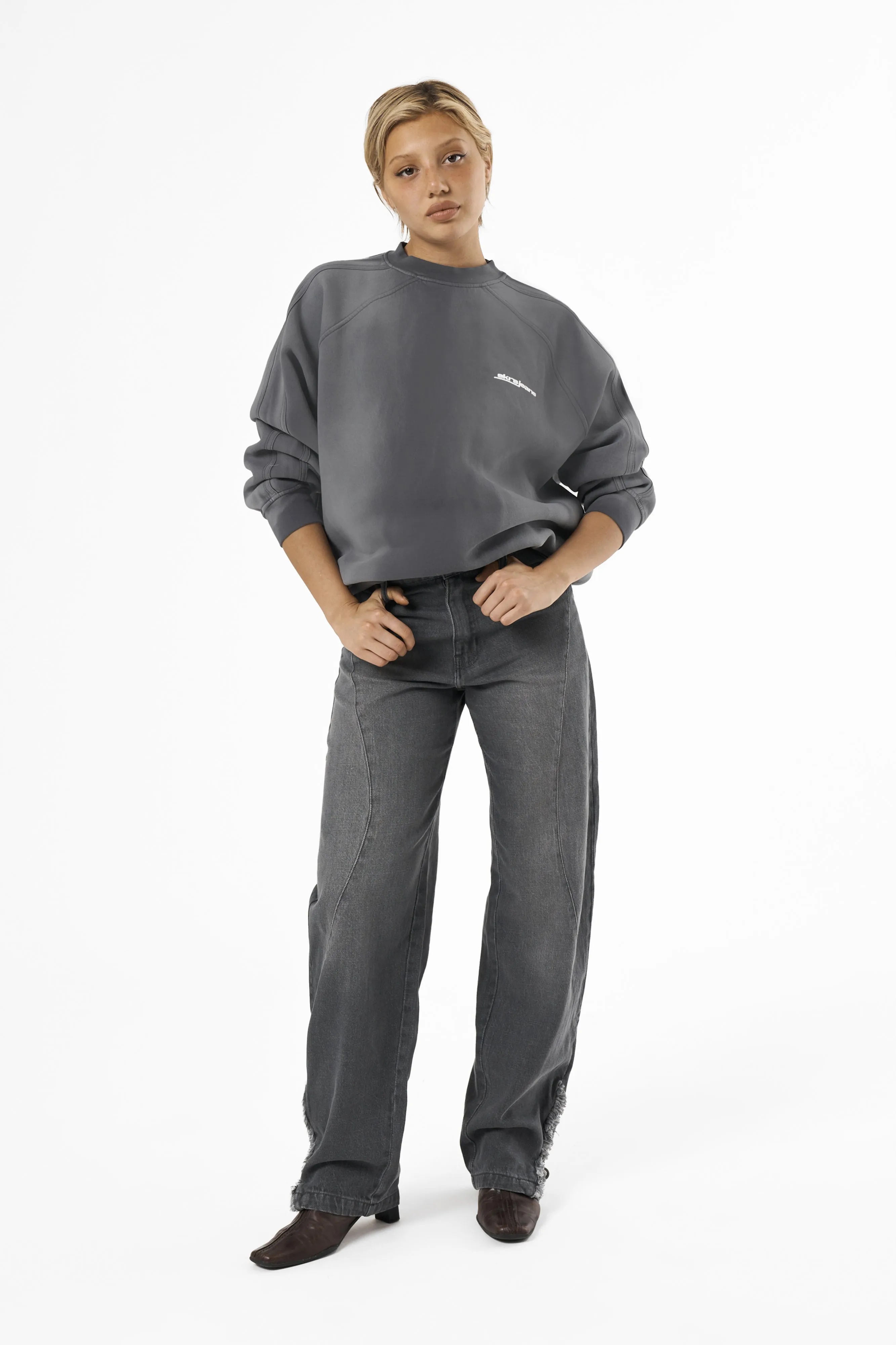 FRED Jean Wash Sweatshirt