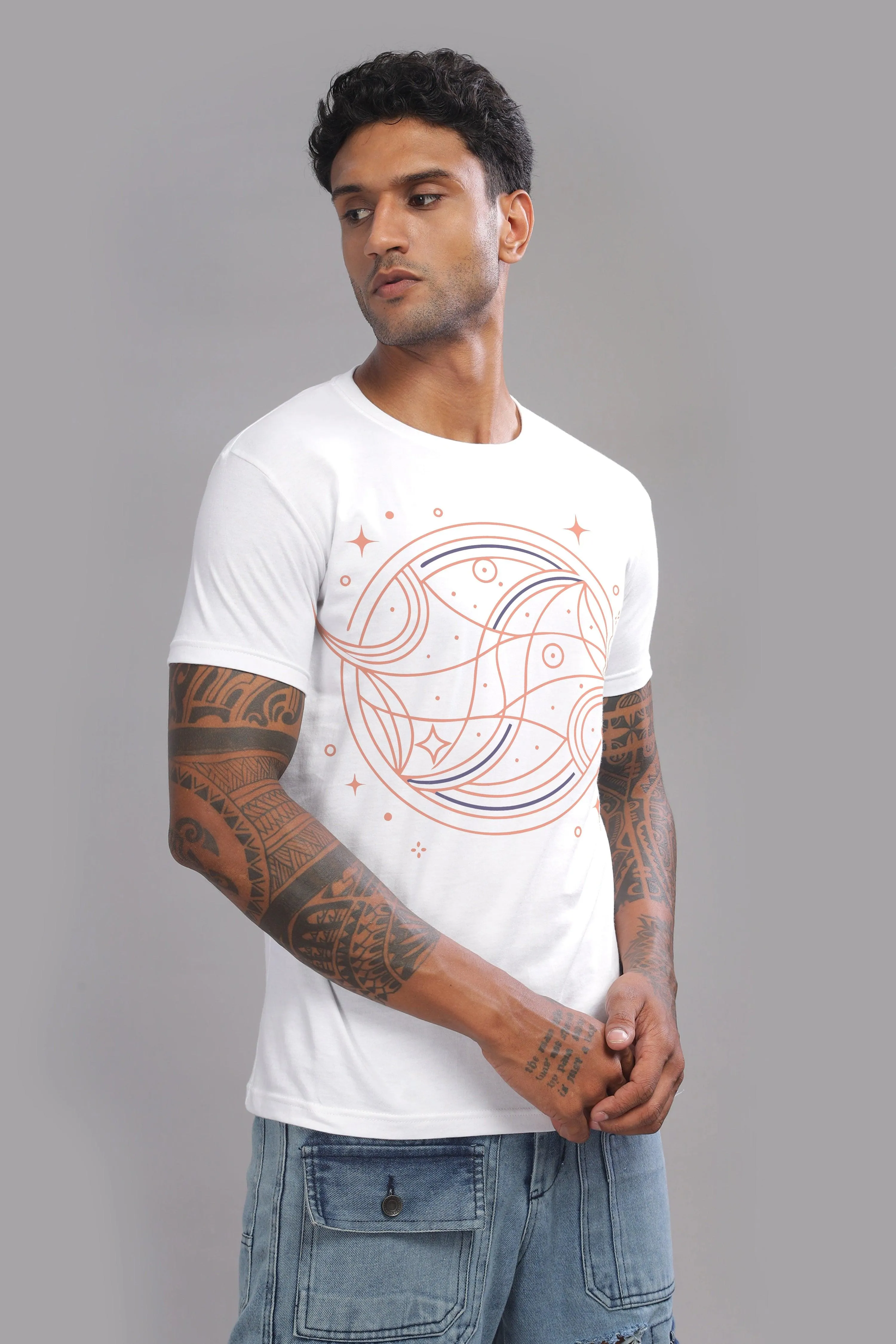 Peaceful Piscean White Half Sleeve Printed Round Neck T-Shirt