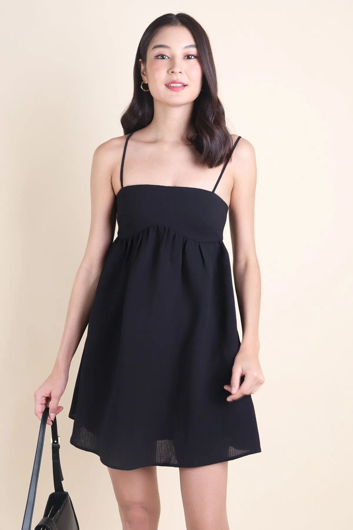 PICCO BABYDOLL TRAPEZE DRESS IN BLACK