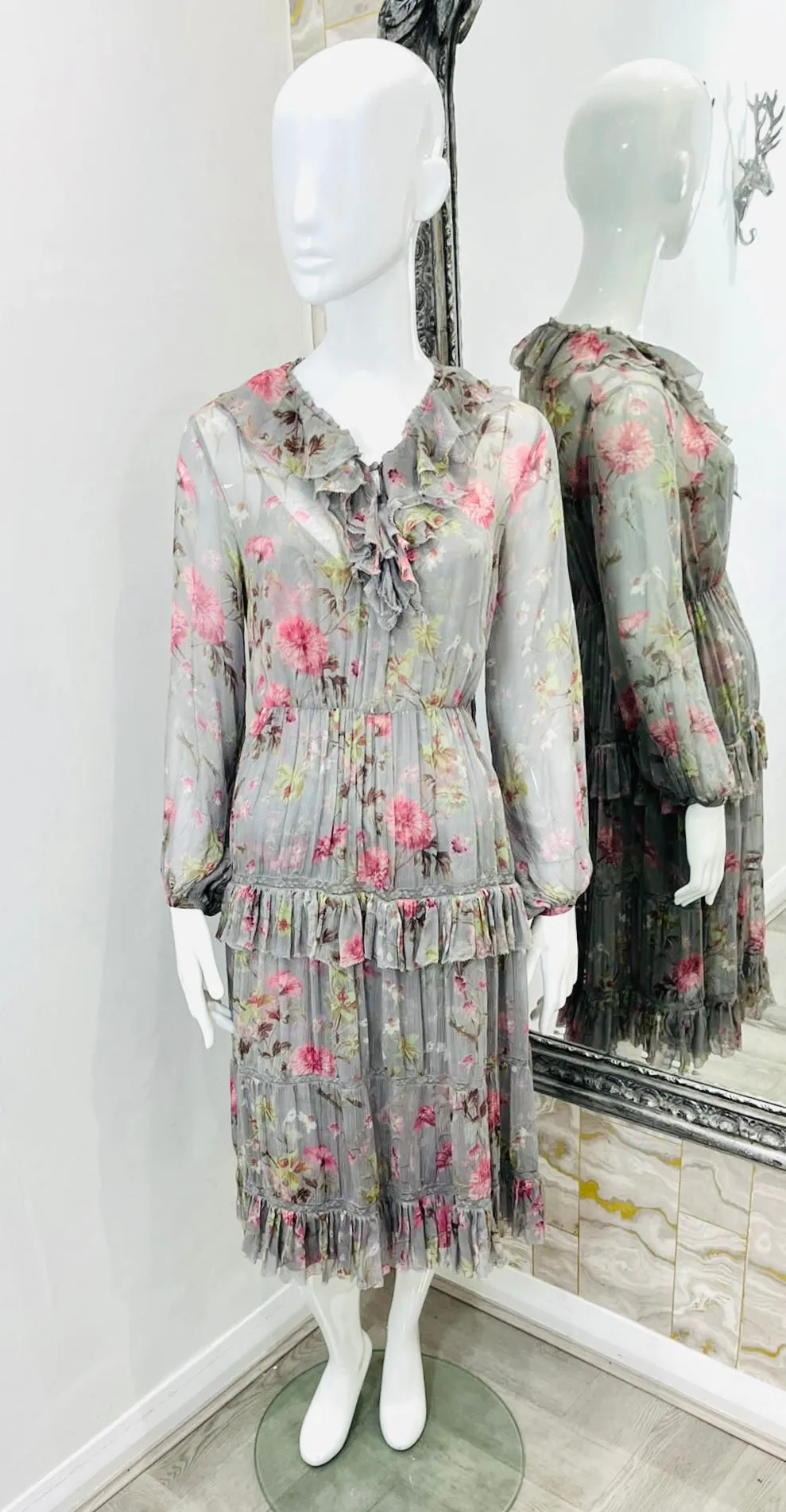 Ralph Lauren Silk Georgette Dress. Size XS