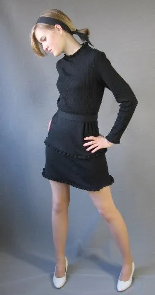 Women's 70s Mini Dress Mod Vintage Dolly Classy Knit Small to Medium Jonathan Logan VFG